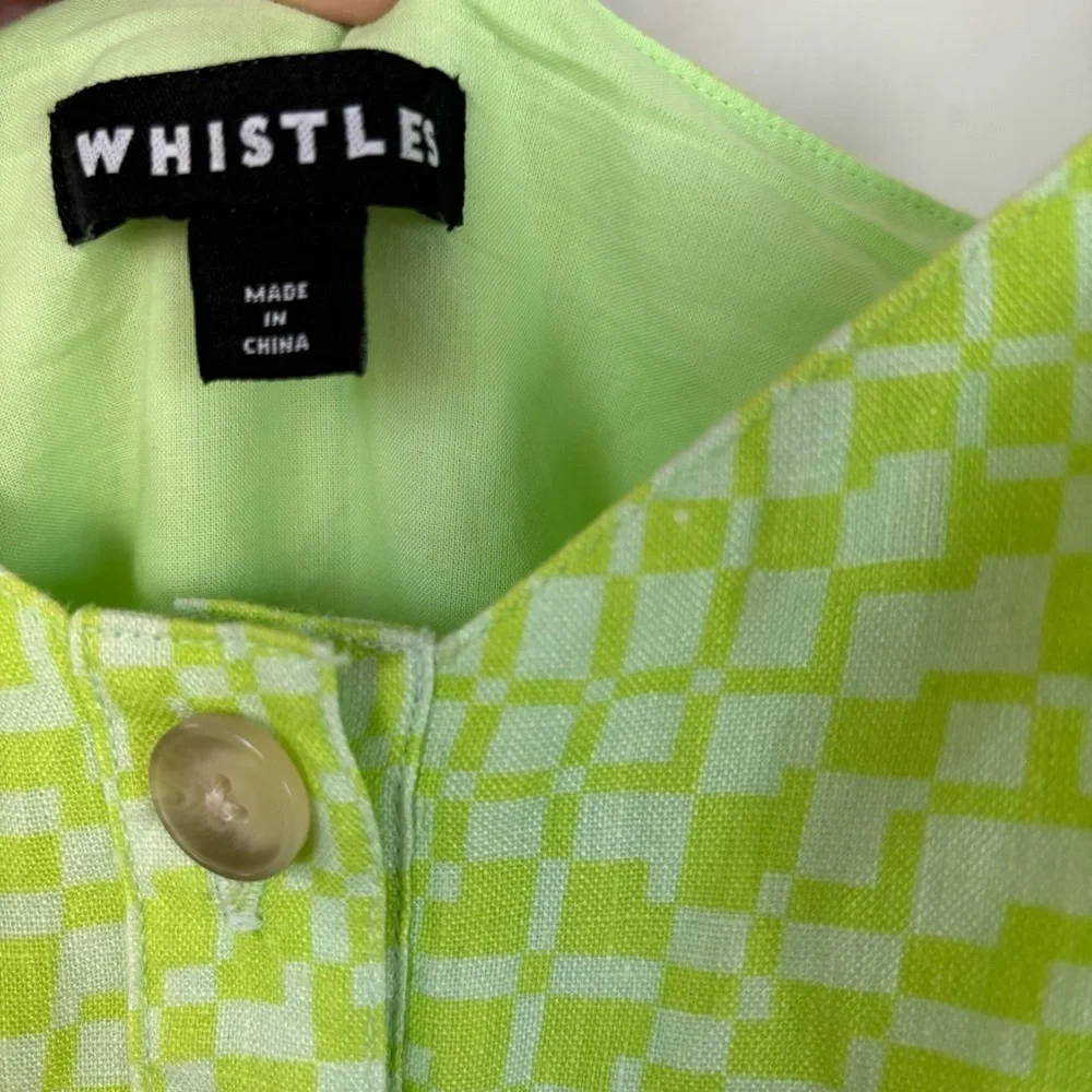 Whistles warped checkerboard
